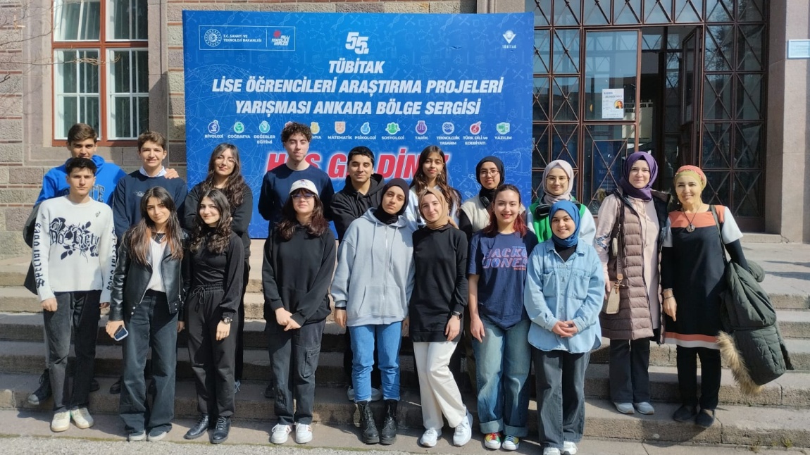 TÜBİTAK 2204 lise öğrencileri araştırma projeleri bölge finali yarışması için Ankara üniversitesi Fen Fakültesinde yerimizi aldık